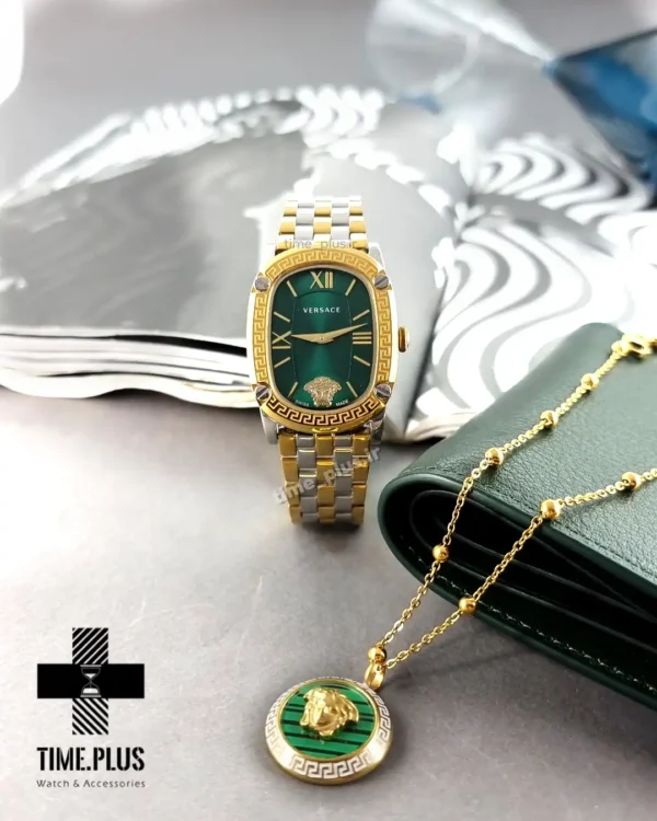 ساعت مچی زنانه ورساچه نقره ای و طلایی