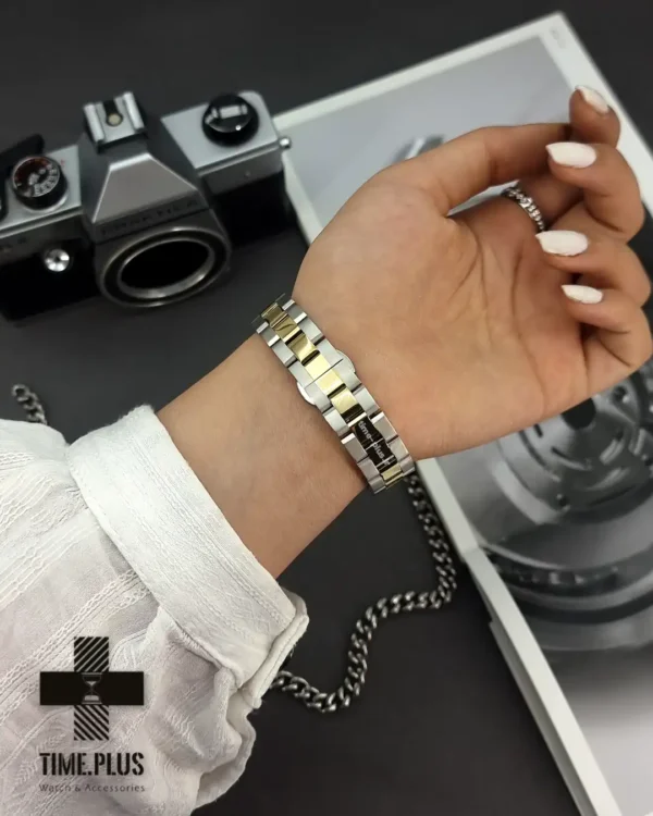 ساعت مچی زنانه سیتی زن مدل زنانه نگین دار سیلور طلایی