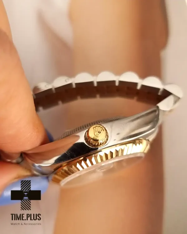 ساعت مچی زنانه رولکس مدل دیت جاست نقره ای و طلایی