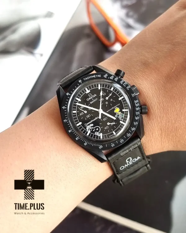 ساعت مچی زنانه امگاسواچ مدل Snoopy مشکی