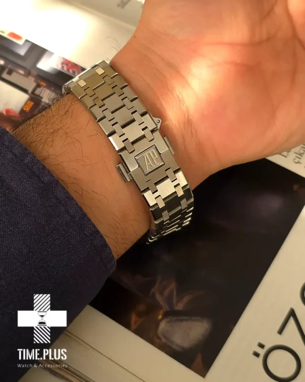 ساعت مچی مردانه مدل رویال اوک آف شو Alyx 9SM 1017 نقره ای